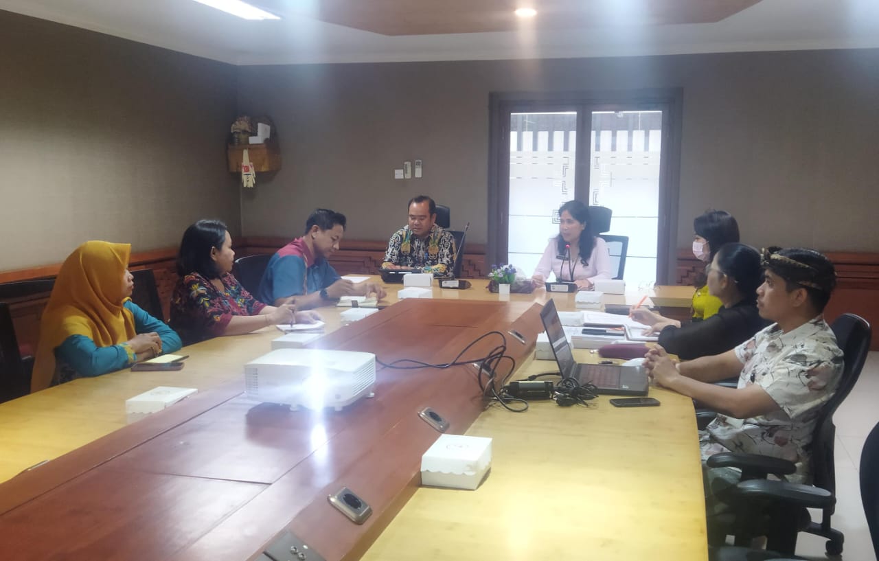 Menerima Kunjungan dari DPMPTSP Kabupaten Kutai Barat